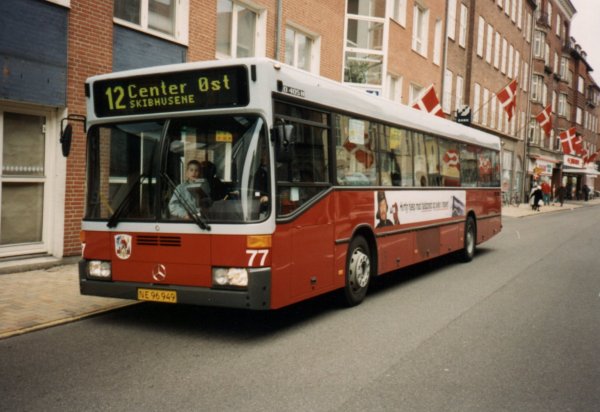 Odense Bytrafik nr. 77 fra 1993( nuv. Wulff Bus nr. 1051)